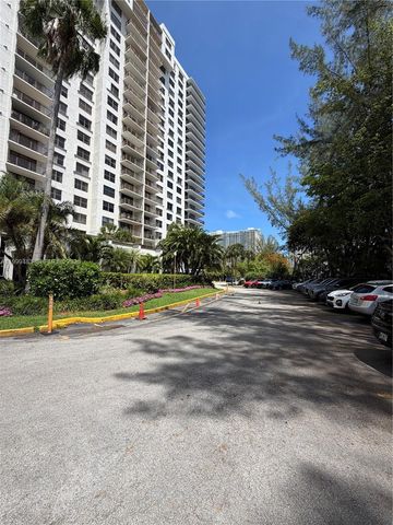 18151 NE 31st Ct 505, Aventura, FL 33160