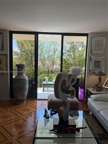 18151 NE 31st Ct 505, Aventura, FL 33160