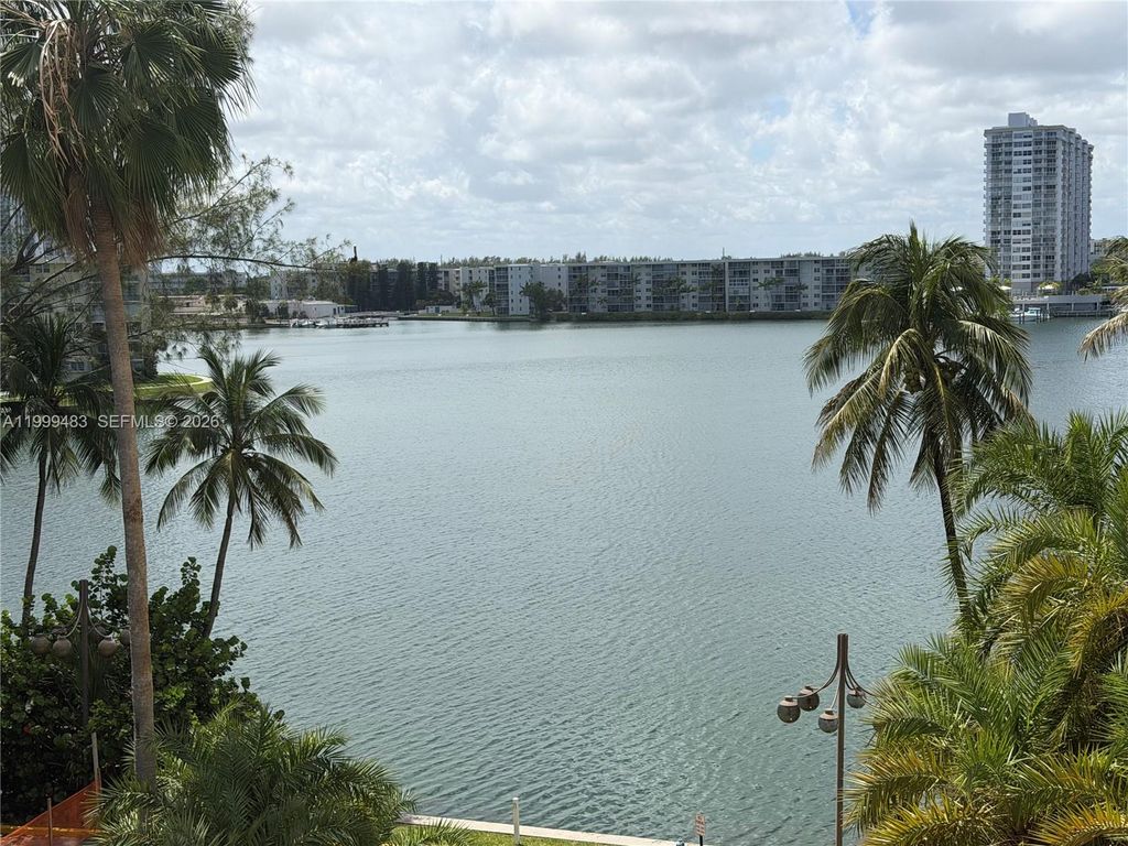 18151 NE 31st Ct 505, Aventura, FL 33160