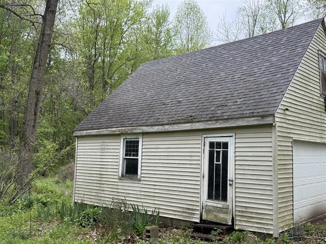 2264 White Street, Niles, MI 49120