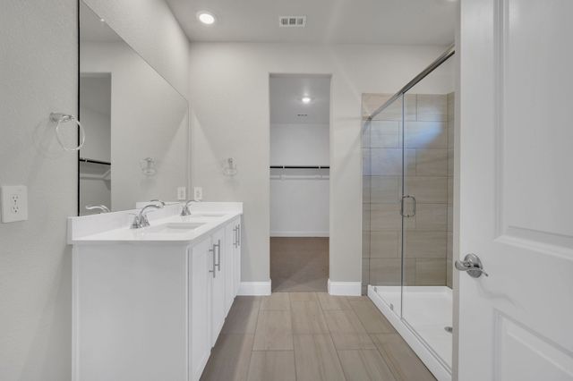 2119 Mustang Way, Seagoville, TX 75159