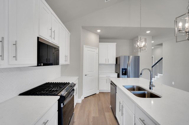 2119 Mustang Way, Seagoville, TX 75159