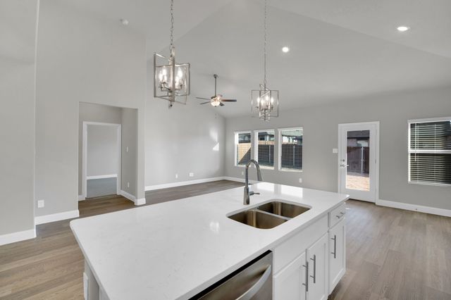 2119 Mustang Way, Seagoville, TX 75159