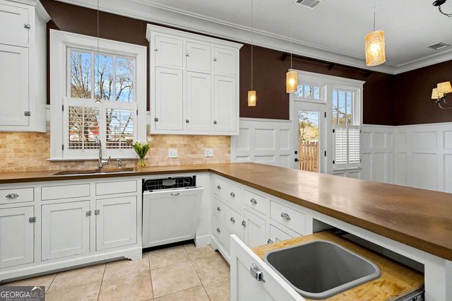 212 Durand Street, Woodbury, GA 30293