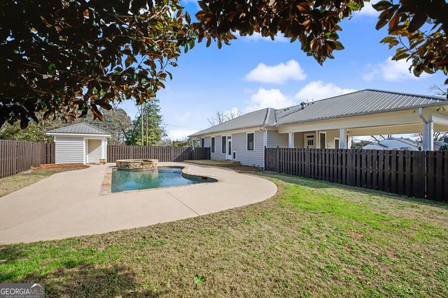 212 Durand Street, Woodbury, GA 30293