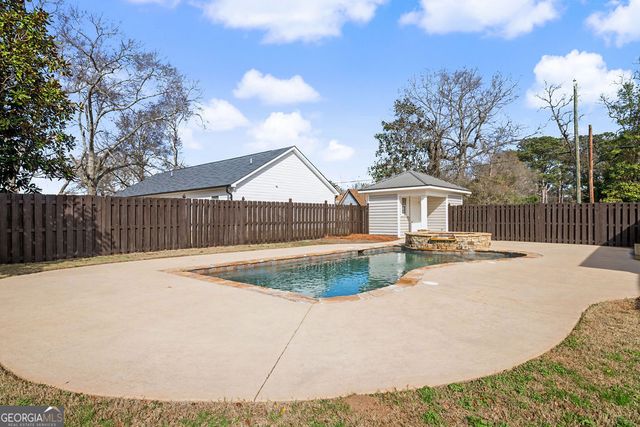 212 Durand Street, Woodbury, GA 30293