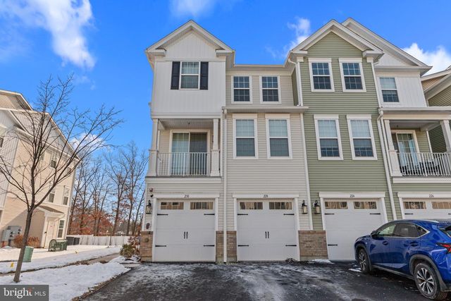 228 PARK LN, Dunellen, NJ 08812