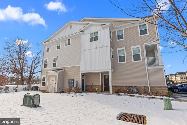 228 PARK LN, Dunellen, NJ 08812