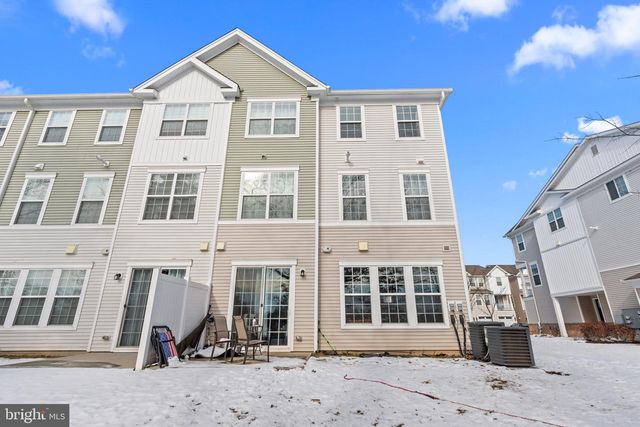 228 PARK LN, Dunellen, NJ 08812