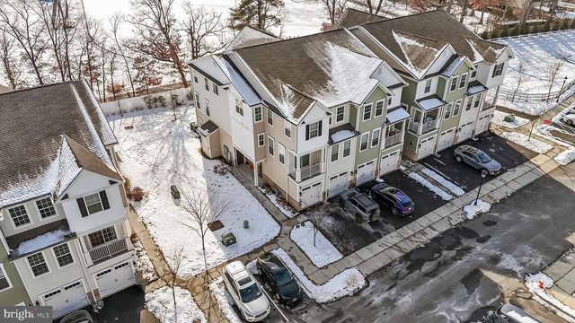 228 PARK LN, Dunellen, NJ 08812