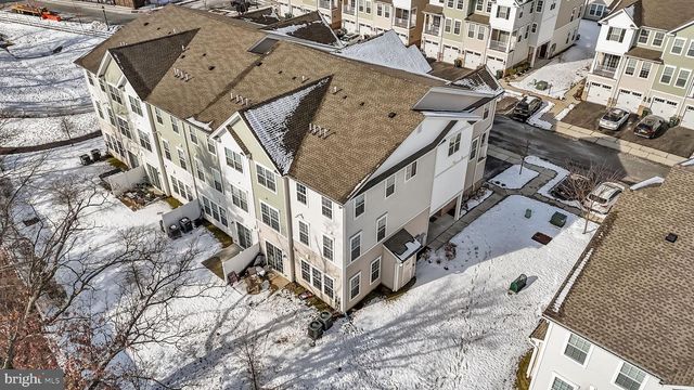 228 PARK LN, Dunellen, NJ 08812