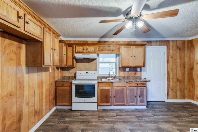 913 MAPLE STREET, Winnsboro, LA 71295