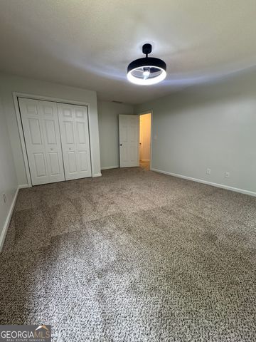 231 Barrington Farms Parkway, Sharpsburg, GA 30277