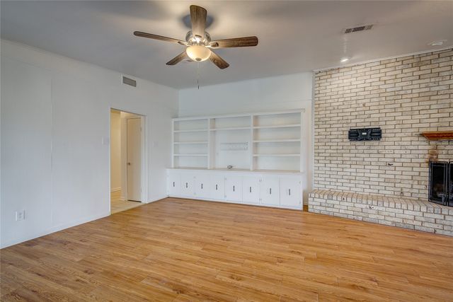 1218 Northwood Drive, Commerce, TX 75428