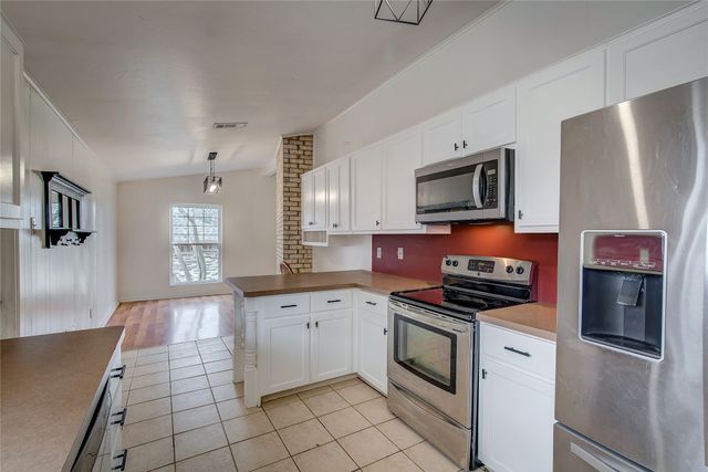 1218 Northwood Drive, Commerce, TX 75428