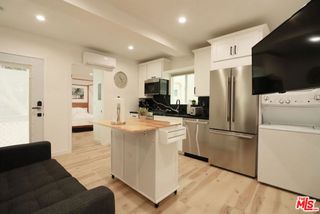 9040 Phyllis Avenue C, West Hollywood, CA 90069