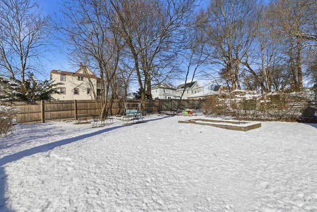 115 Navarre St 2, Boston, MA 02136