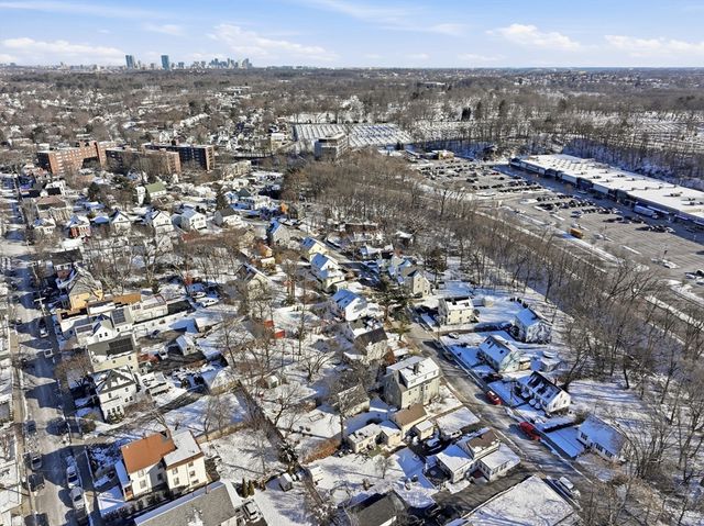 115 Navarre St 2, Boston, MA 02136