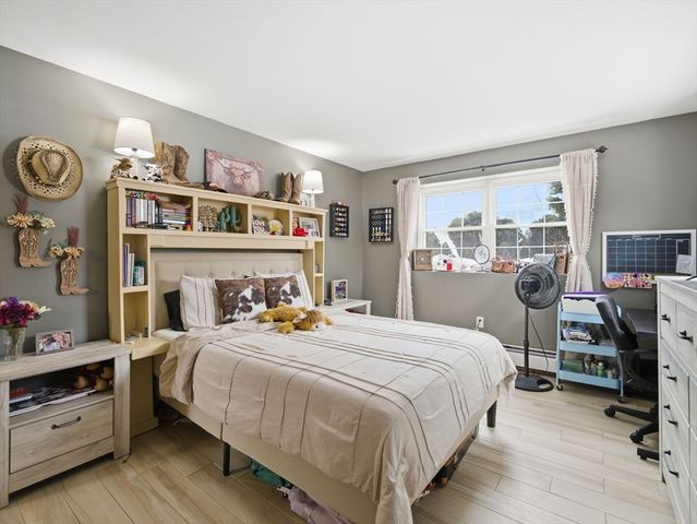 78 Edgelawn Ave 7, North Andover, MA 01845