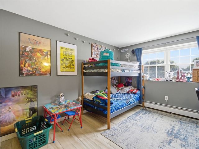 78 Edgelawn Ave 7, North Andover, MA 01845