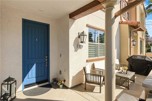 19239 Tideline Court, Huntington Beach, CA 92648