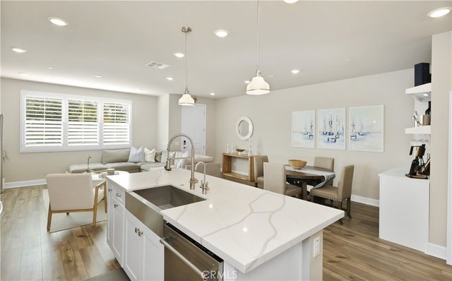19239 Tideline Court, Huntington Beach, CA 92648