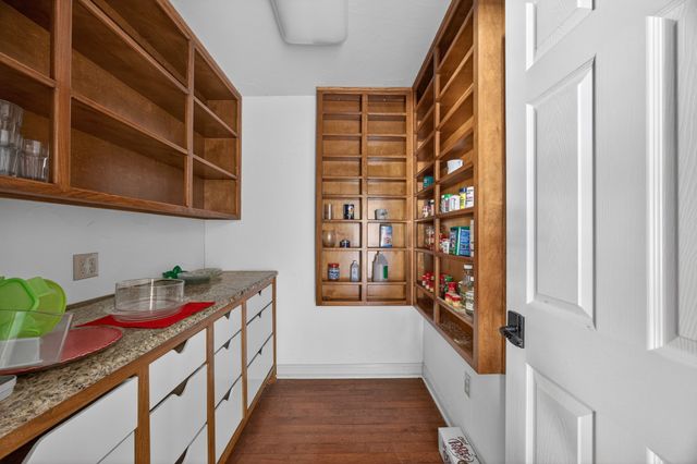 310 Oakhill Drive, Keene, TX 76059