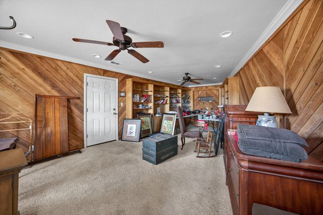 310 Oakhill Drive, Keene, TX 76059