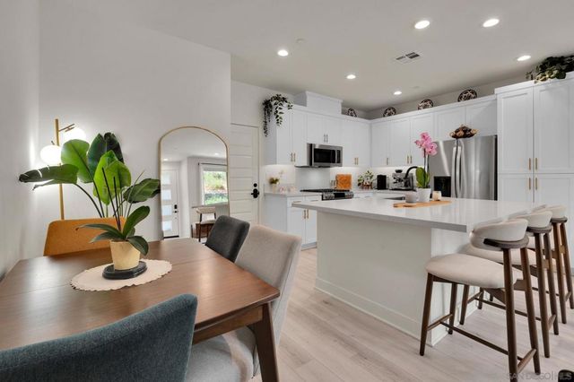 9161 Hala Way, San Diego, CA 92126