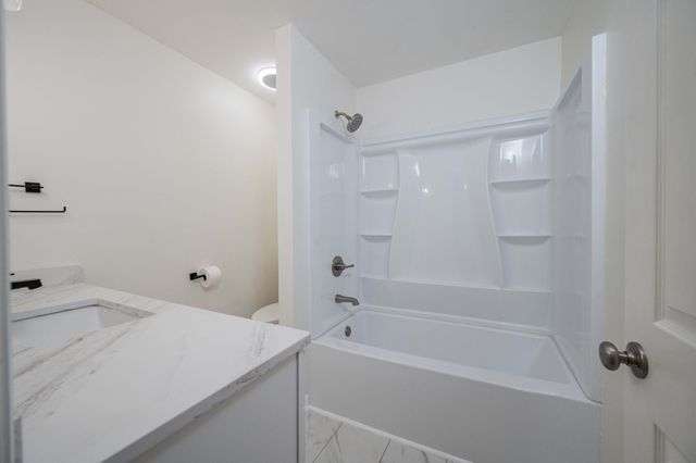 152 Greenbriar Cir, Manchester, TN 37355