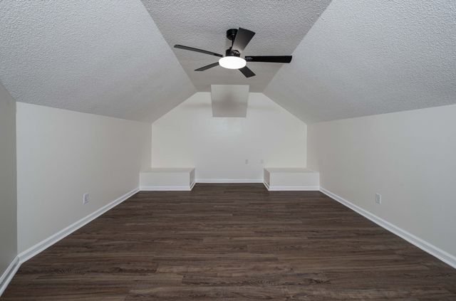 152 Greenbriar Cir, Manchester, TN 37355