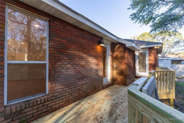 439 High Ridge, Wetumpka, AL 36093