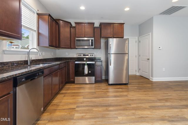 627 Heartpine Drive 42, Mebane, NC 27302