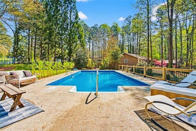 2190 Northfield Court, Marietta, GA 30066