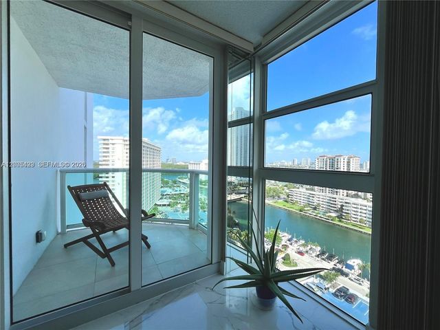 100 Bayview Dr 1827, Sunny Isles Beach, FL 33160