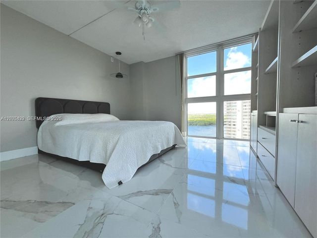 100 Bayview Dr 1827, Sunny Isles Beach, FL 33160