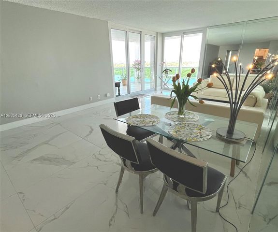 100 Bayview Dr 1827, Sunny Isles Beach, FL 33160