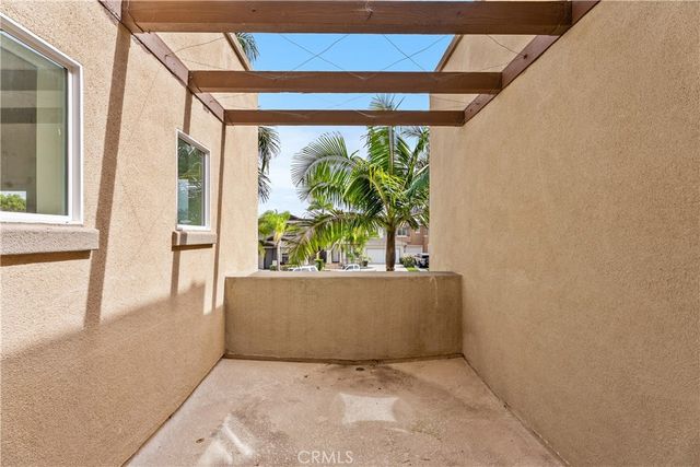 16841 Roosevelt, Huntington Beach, CA 92649