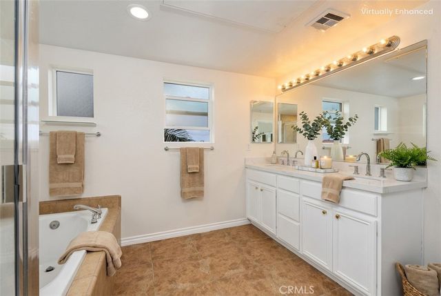 16841 Roosevelt, Huntington Beach, CA 92649