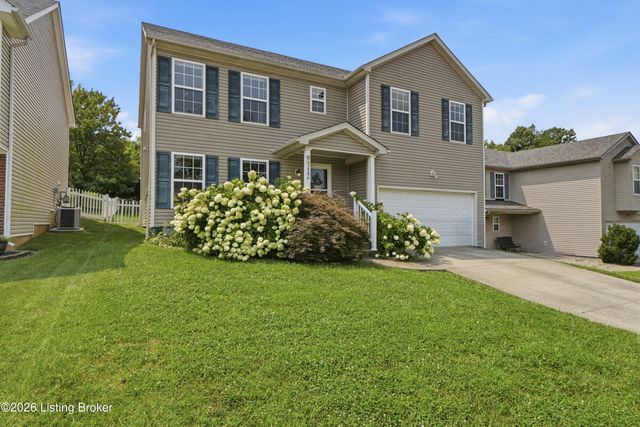 9712 Waterbrook Ct, Louisville, KY 40228
