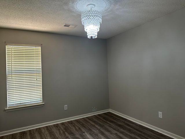 2806 MARYLAND CIR E, Memphis, TN 38133