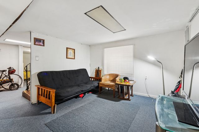 1721 W Foster Avenue, Chicago, IL 60640