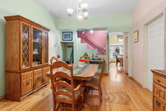1721 W Foster Avenue, Chicago, IL 60640