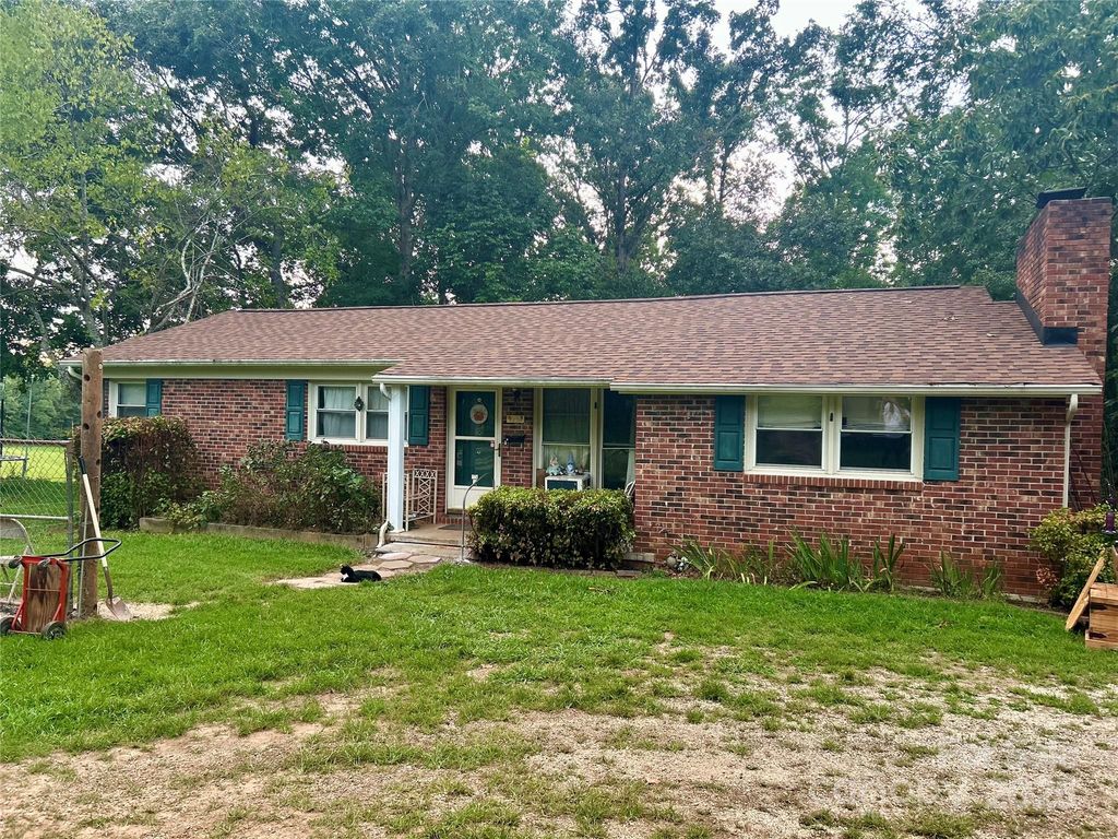 2740 Irene Bridge Highway, Hickory Grove, SC 29717