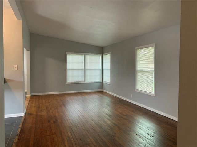 5934 Lucille Dr, Corpus Christi, TX 78412