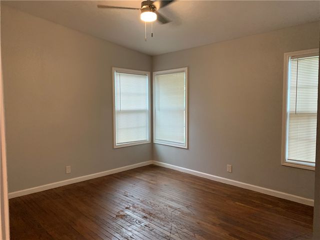 5934 Lucille Dr, Corpus Christi, TX 78412