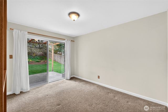 2717 SW 328th Street, Federal Way, WA 98023