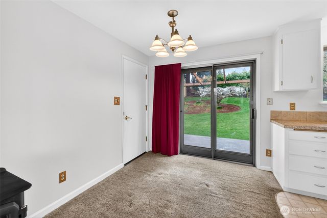 2717 SW 328th Street, Federal Way, WA 98023