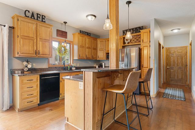1845 Paulis Drive, Faribault, MN 55021