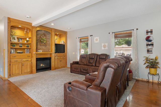 1845 Paulis Drive, Faribault, MN 55021